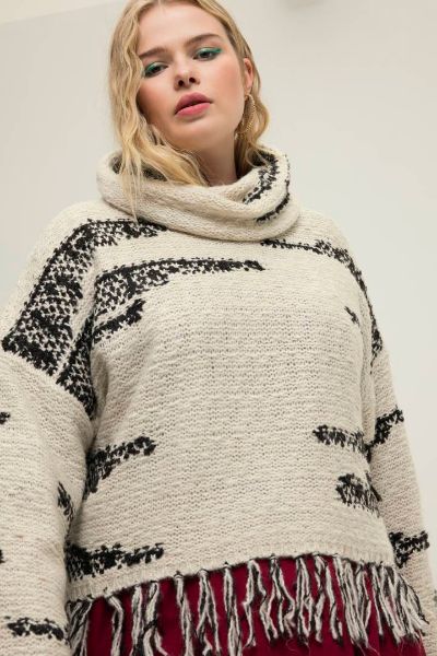 Veliki brojevi Pulover s resicama moda za punije