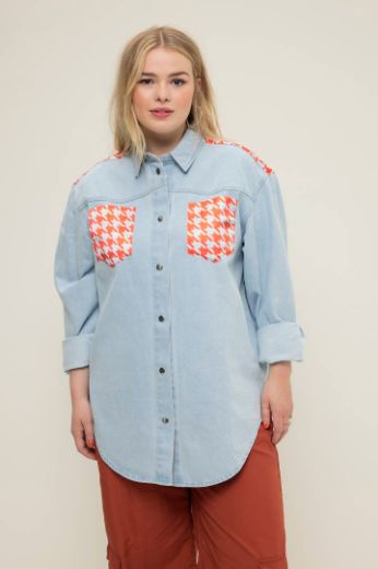 Plus size veliki brojevi Košulja traper s printom na džepovima za punije