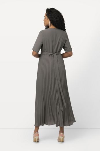 Plus size veliki brojevi Haljina svečana plise kratkih rukava za punije