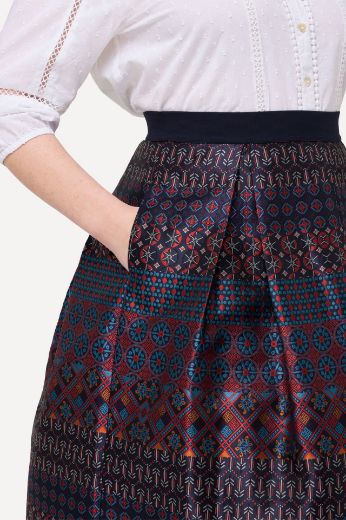 Plus size veliki brojevi Suknja na pruge A kroja za punije