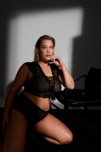 Plus size veliki brojevi Grudnjak bez žica s dodatkom čipke na vezanje za punije