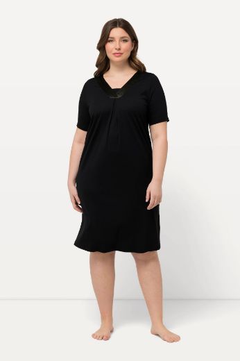 Plus size veliki brojevi Spavaćica kratkih rukava sa satenskim detaljima za punije