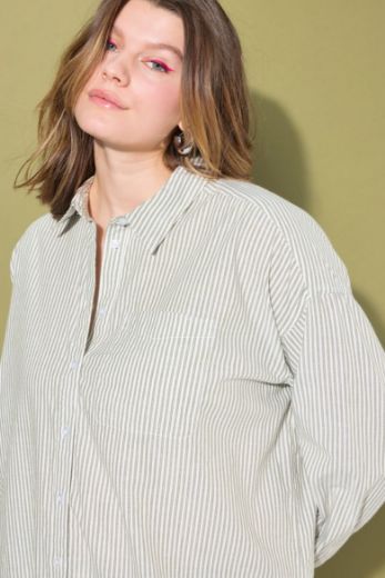 Plus size veliki brojevi Košulja dugih rukava šireg kroja za punije