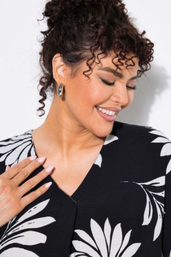 Plus size veliki brojevi Bluza kratkih rukava V ovratnika za punije