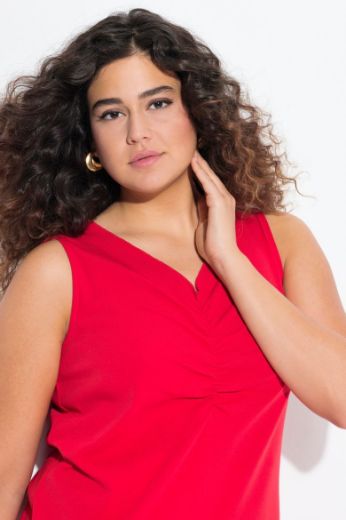 Plus size veliki brojevi Top s naborima na prednjoj strani za punije
