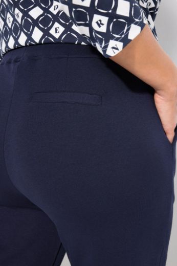 Plus size veliki brojevi Hlače s blago suženim nogavicama za punije