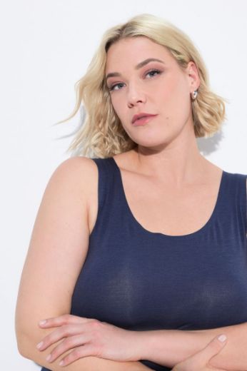 Plus size veliki brojevi Potkošulja sa širim naramenicama za punije
