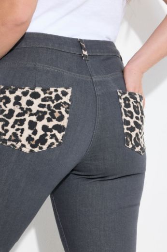 Plus size veliki brojevi Traperice s leopard uzorkom za punije