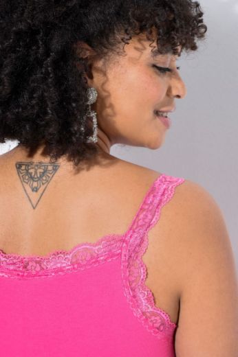Plus size veliki brojevi Top s čipkastim detaljima za punije