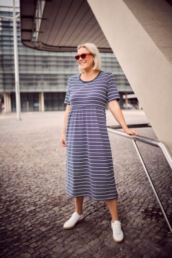 Plus size veliki brojevi Haljina kratkih rukava A kroja za punije