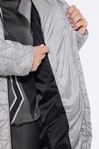 Plus size veliki brojevi Jakna prošivena dužeg kroja za punije