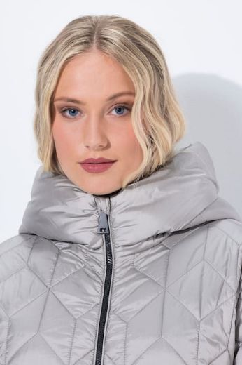 Plus size veliki brojevi Jakna prošivena dužeg kroja za punije