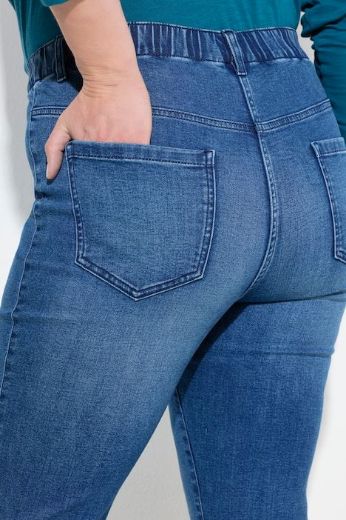 Plus size veliki brojevi Traperice uskih nogavica za punije