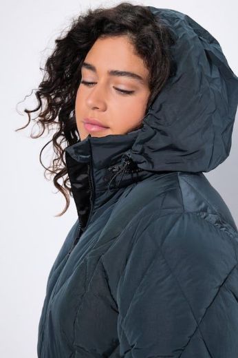 Plus size veliki brojevi Jakna prošivena dužeg kroja za punije