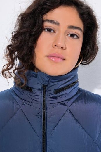 Plus size veliki brojevi Jakna prošivena dužeg kroja za punije