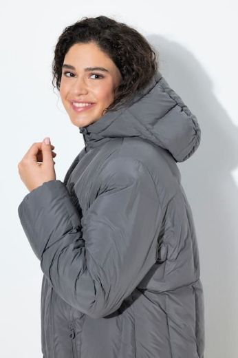 Plus size veliki brojevi Jakna prošivena s kapuljačom dužeg kroja za punije