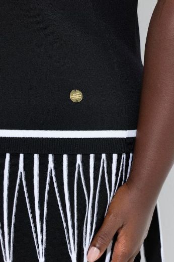 Plus size veliki brojevi Pulover kratkih rukava V ovratnika za punije