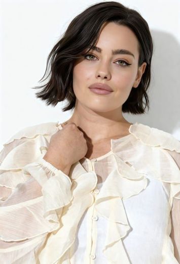 Plus size veliki brojevi Bluza dugih rukava na volane za punije