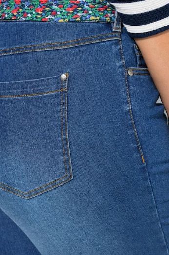 Plus size veliki brojevi Traperice uskih nogavica za punije