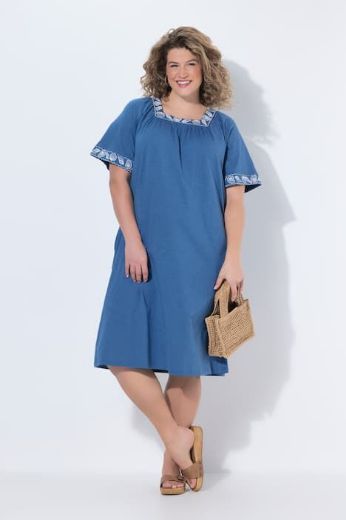 Plus size veliki brojevi Haljina midi kratkih rukava za punije