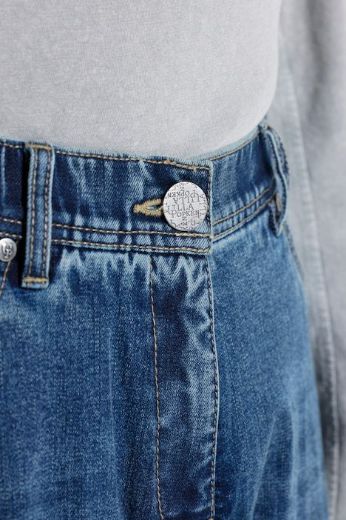 Plus size veliki brojevi Traperice vrlo širokih nogavica s ukrasnim kamenčićima za punije