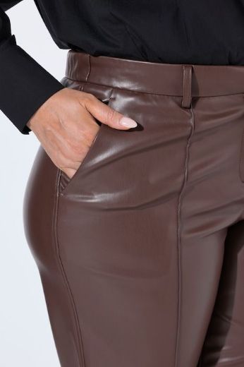 Plus size veliki brojevi Hlače ravnih nogavica  imitacije kože za punije